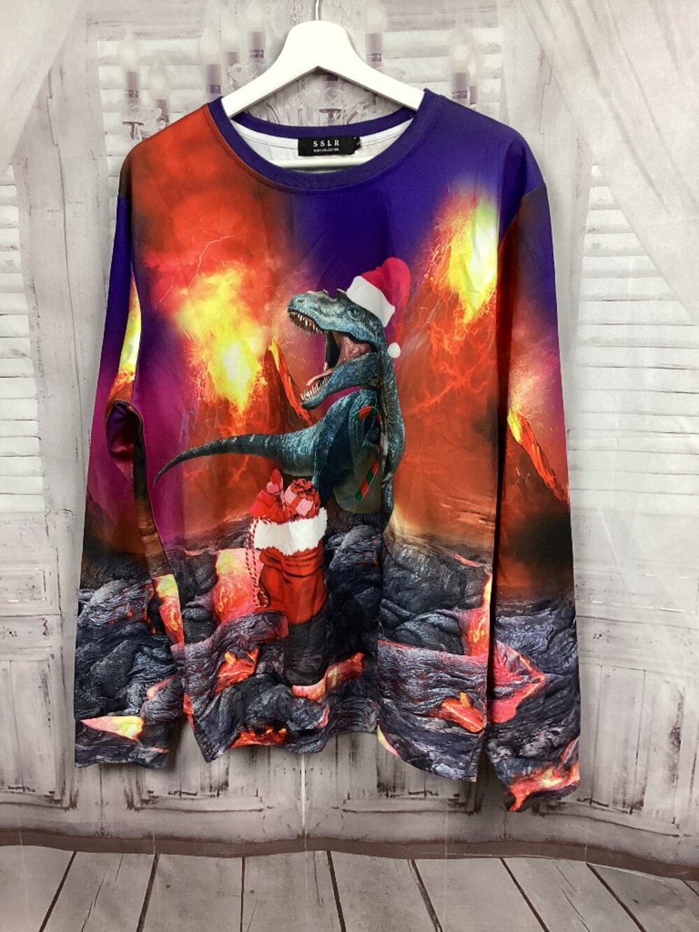 SSLR T-Rex Dino Santa Christmas Shirt L